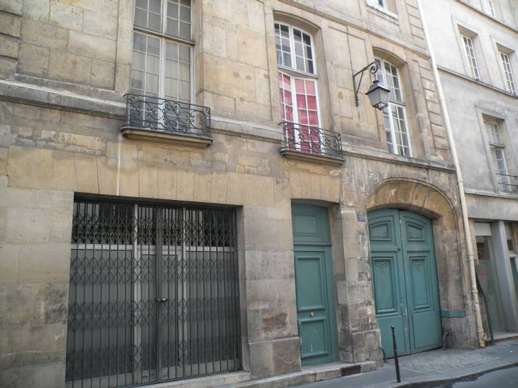  immeubkle ancien, rue Michel le Comte, 3e
